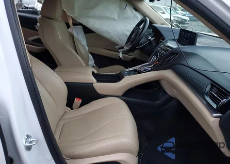 2021 Acura Rdx z USA, uszkodzony, nr VIN 5J8TC2H36ML017258